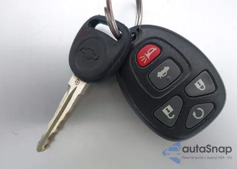 2011 Chevrolet Impala Lt z USA, uszkodzony, nr VIN 2G1WB5EK6B1323271